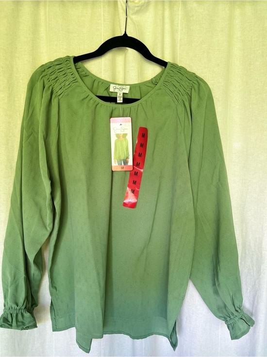 Jessica Simpson Tops - Jessica Simpson Green Smocked Yoke Long Sleeve Blouse